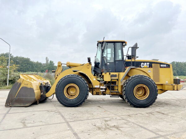 Caterpillar 966G Wheel Loader
