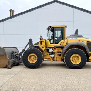 Volvo L120H 2021