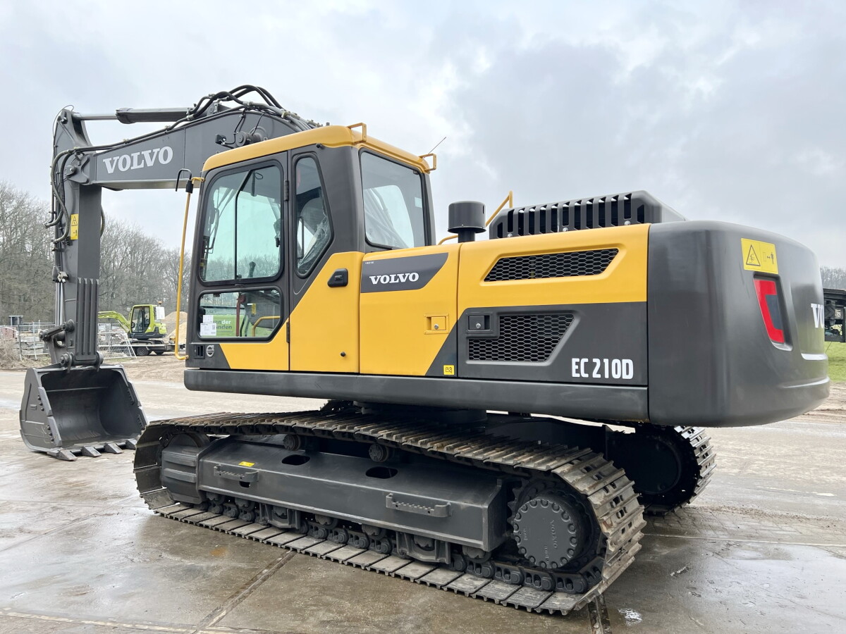 Volvo EC210D Excavator 2024 - Image 12