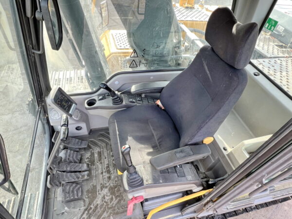 Volvo EC210D Used 2022 - Image 14