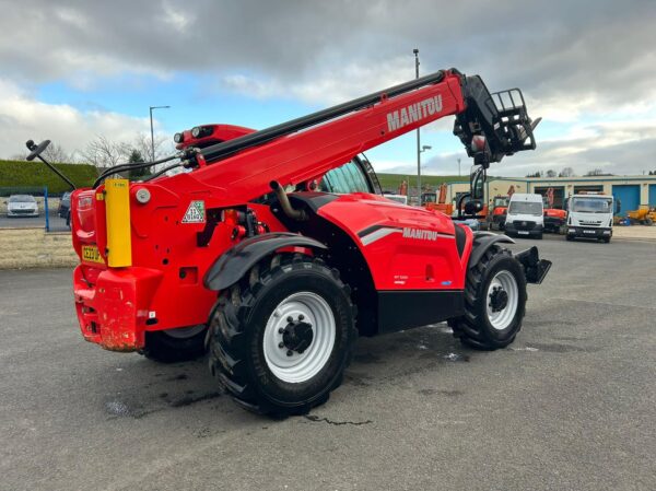 2023 Manitou MT1335 - Image 3