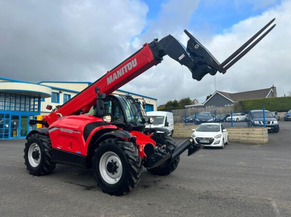 2023 Manitou MT1335 - Image 3
