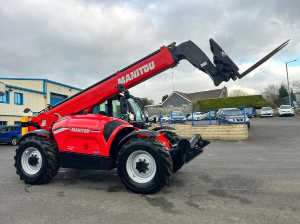 2023 Manitou MT1335 - Image 4