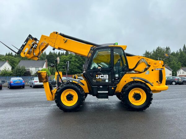 2022 JCB 540-170