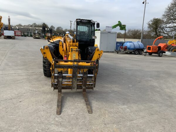 2019 JCB 540-140  Telehandler