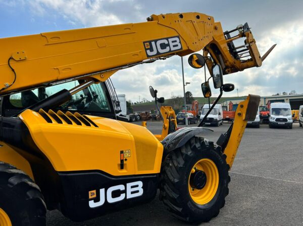 2020 JCB 540-200 - Image 3
