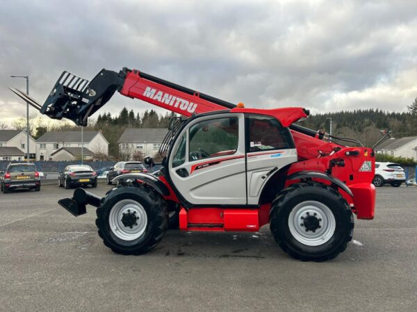 2023 Manitou MT1335 - Image 7